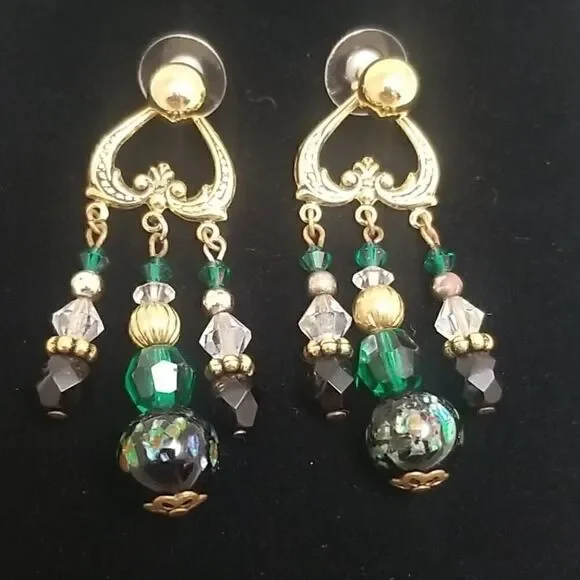 Chandelier Earrings Green 3 Rows Gold Post - Picture 2 of 11